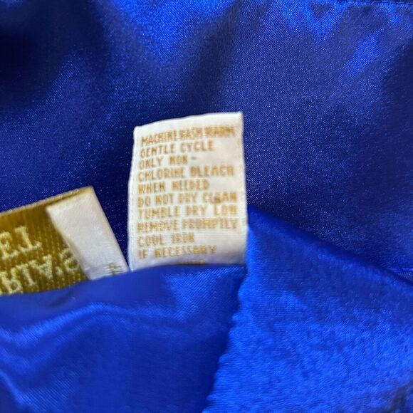 Vtg Victoria’s Secret Gold Label double breasted pajamas Sz‎ S Blue Satin Crest - Picture 7 of 8